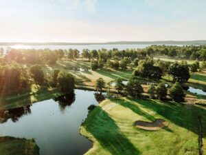 Skyryp Golf och Hotell